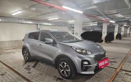 KIA Sportage IV рестайлинг, 2019 год, 2 300 000 рублей, 2 фотография