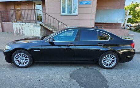BMW 5 серия, 2012 год, 2 050 000 рублей, 2 фотография