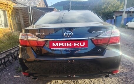 Toyota Camry, 2016 год, 2 300 000 рублей, 2 фотография