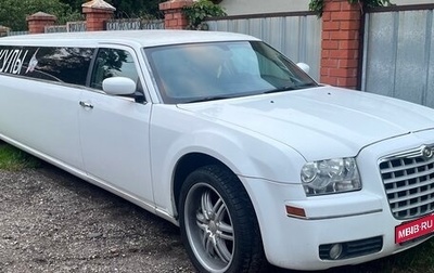 Chrysler 300C II, 2004 год, 730 000 рублей, 1 фотография