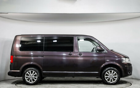 Volkswagen Multivan T5, 2011 год, 2 299 000 рублей, 4 фотография