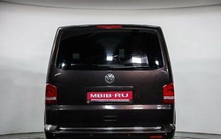 Volkswagen Multivan T5, 2011 год, 2 299 000 рублей, 6 фотография