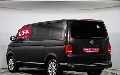 Volkswagen Multivan T5, 2011 год, 2 299 000 рублей, 7 фотография