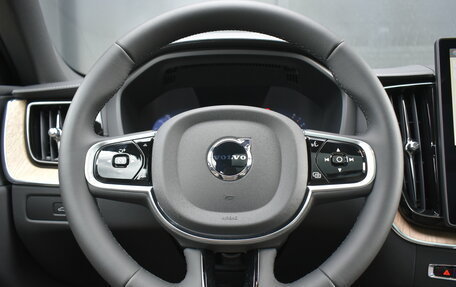 Volvo XC60 II, 2025 год, 5 990 000 рублей, 13 фотография