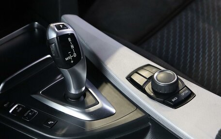 BMW 3 серия, 2017 год, 1 799 000 рублей, 10 фотография
