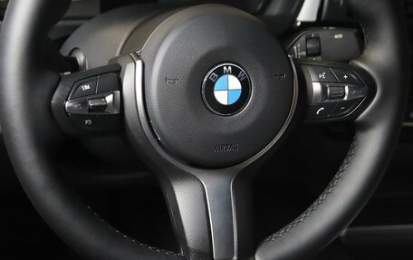 BMW 3 серия, 2017 год, 1 799 000 рублей, 12 фотография