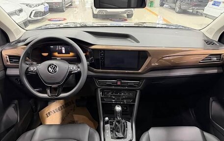 Volkswagen Tharu, 2022 год, 1 550 000 рублей, 9 фотография