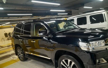 Toyota Land Cruiser 200, 2019 год, 6 700 000 рублей, 6 фотография