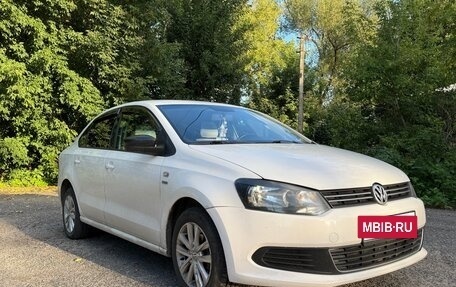 Volkswagen Polo VI (EU Market), 2013 год, 900 000 рублей, 3 фотография