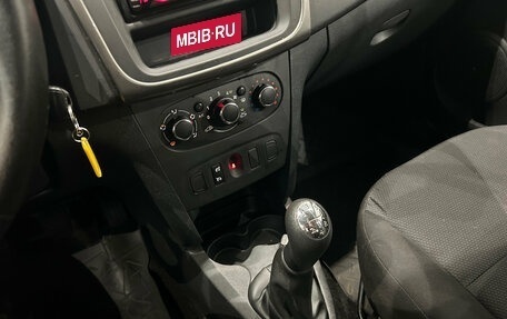 Renault Sandero II рестайлинг, 2018 год, 699 000 рублей, 17 фотография