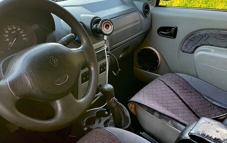 Renault Logan I, 2006 год, 320 000 рублей, 6 фотография