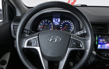 Hyundai Solaris II рестайлинг, 2016 год, 990 000 рублей, 10 фотография