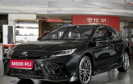 Toyota Camry, 2026 год, 4 500 000 рублей, 3 фотография