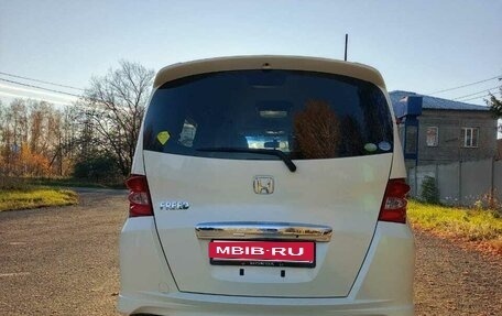 Honda Freed I, 2009 год, 1 000 000 рублей, 5 фотография
