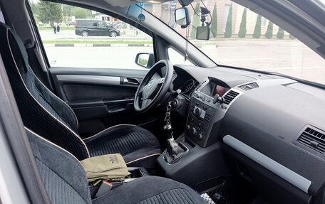Opel Zafira B, 2007 год, 599 000 рублей, 8 фотография