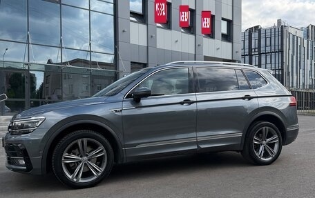 Volkswagen Tiguan II, 2019 год, 2 700 000 рублей, 4 фотография