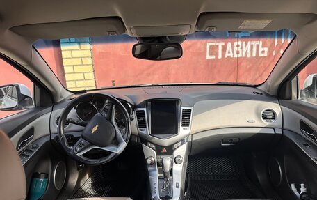 Chevrolet Cruze II, 2012 год, 520 000 рублей, 5 фотография