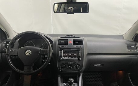 Volkswagen Golf V, 2007 год, 549 000 рублей, 11 фотография