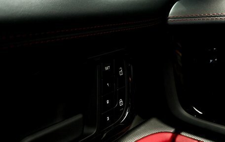 Porsche Panamera, 2025 год, 15 000 000 рублей, 9 фотография