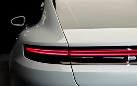 Porsche Panamera, 2025 год, 15 000 000 рублей, 34 фотография