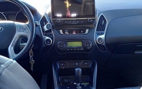 Hyundai ix35 I рестайлинг, 2013 год, 1 215 000 рублей, 7 фотография