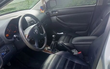 Toyota Avensis III рестайлинг, 2008 год, 750 000 рублей, 6 фотография