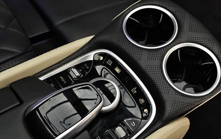 Mercedes-Benz V-Класс, 2020 год, 6 731 000 рублей, 21 фотография