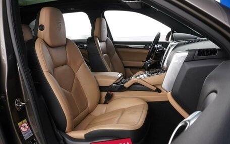 Porsche Cayenne III, 2014 год, 2 999 999 рублей, 8 фотография