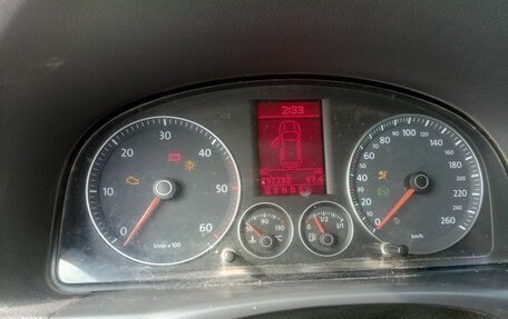 Volkswagen Touran III, 2008 год, 500 000 рублей, 8 фотография