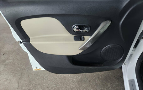 Renault Logan II, 2014 год, 699 000 рублей, 17 фотография