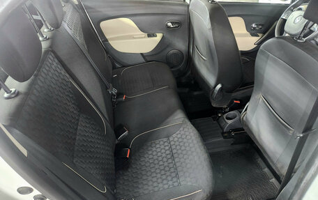 Renault Logan II, 2014 год, 699 000 рублей, 19 фотография