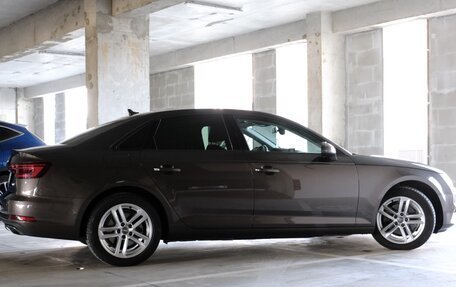 Audi A4, 2018 год, 2 250 000 рублей, 5 фотография