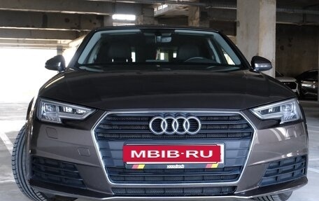 Audi A4, 2018 год, 2 250 000 рублей, 6 фотография