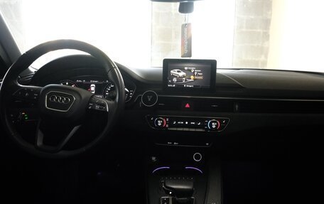 Audi A4, 2018 год, 2 250 000 рублей, 16 фотография