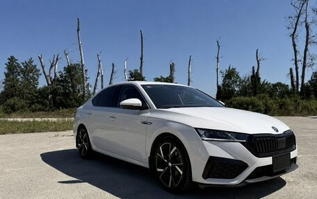 Skoda Octavia IV, 2022 год, 1 980 000 рублей, 2 фотография
