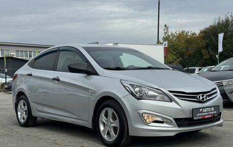 Hyundai Solaris II рестайлинг, 2015 год, 1 169 000 рублей, 2 фотография