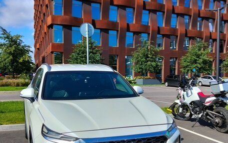 Hyundai Santa Fe IV, 2019 год, 2 290 000 рублей, 1 фотография