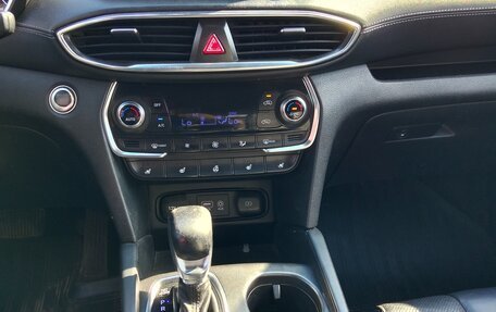 Hyundai Santa Fe IV, 2019 год, 2 290 000 рублей, 12 фотография