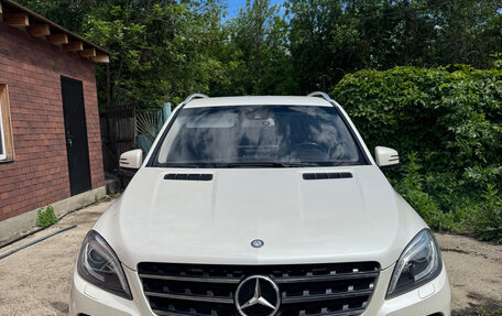 Mercedes-Benz M-Класс, 2013 год, 2 100 000 рублей, 2 фотография