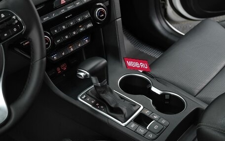 KIA Sportage IV рестайлинг, 2018 год, 1 899 000 рублей, 10 фотография