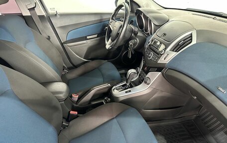 Chevrolet Cruze II, 2013 год, 735 000 рублей, 11 фотография