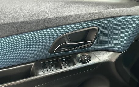 Chevrolet Cruze II, 2013 год, 735 000 рублей, 17 фотография