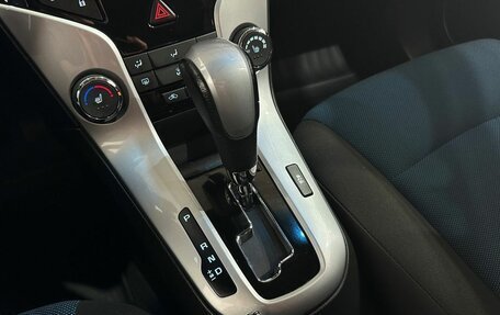 Chevrolet Cruze II, 2013 год, 735 000 рублей, 15 фотография