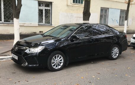 Toyota Camry, 2015 год, 2 000 000 рублей, 2 фотография