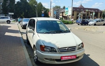 Toyota Ipsum II, 1998 год, 400 000 рублей, 1 фотография