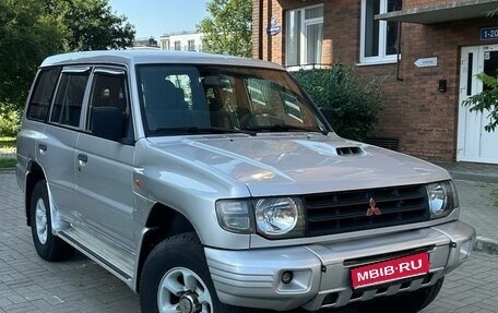 Mitsubishi Pajero III рестайлинг, 2002 год, 720 000 рублей, 1 фотография