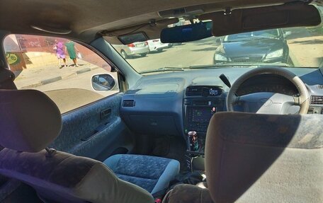 Toyota Ipsum II, 1998 год, 400 000 рублей, 2 фотография
