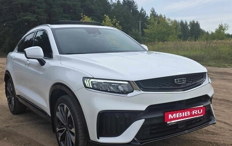 Geely Tugella FY11, 2024 год, 2 980 000 рублей, 4 фотография