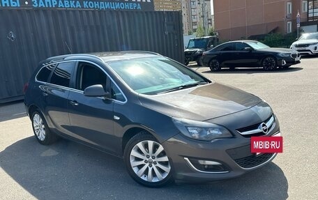 Opel Astra J, 2013 год, 850 000 рублей, 10 фотография