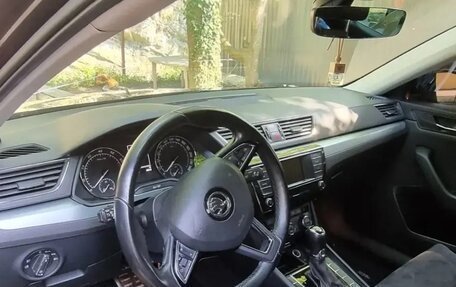 Skoda Superb III рестайлинг, 2016 год, 1 550 000 рублей, 8 фотография